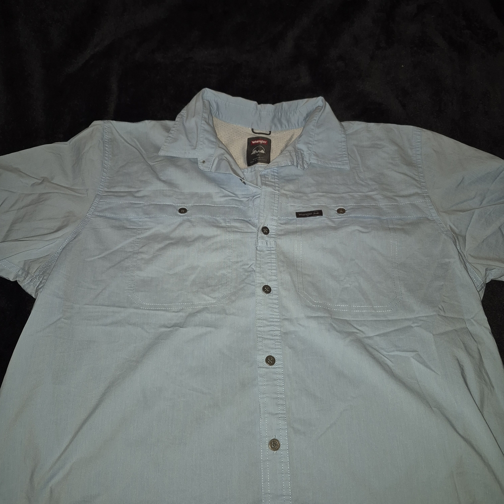 Wrangler Men's Sky Blue Dress Shirt
